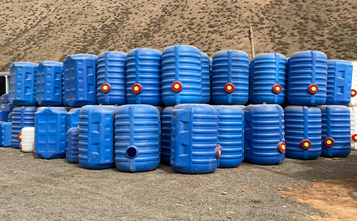 雨水收集与利用：万科华洁高台塑料桶提供创新解决方案